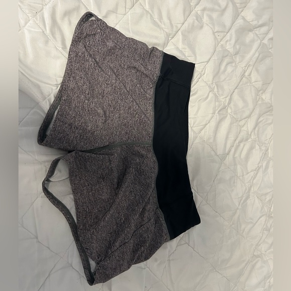 Lululemon shorts - Picture 1 of 3